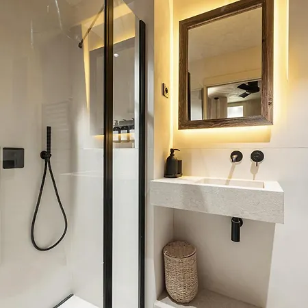 Wabisabi Suites - Mero Cannes Exterior photo